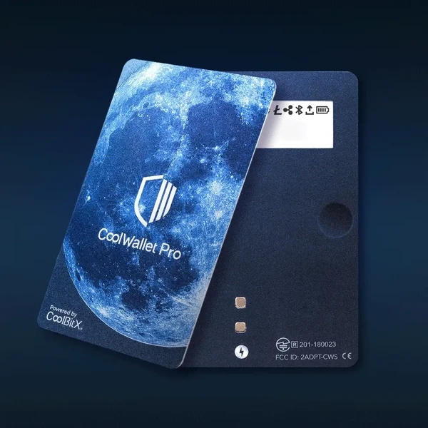 CoolWallet Pro - Credit Card Cold Wallet